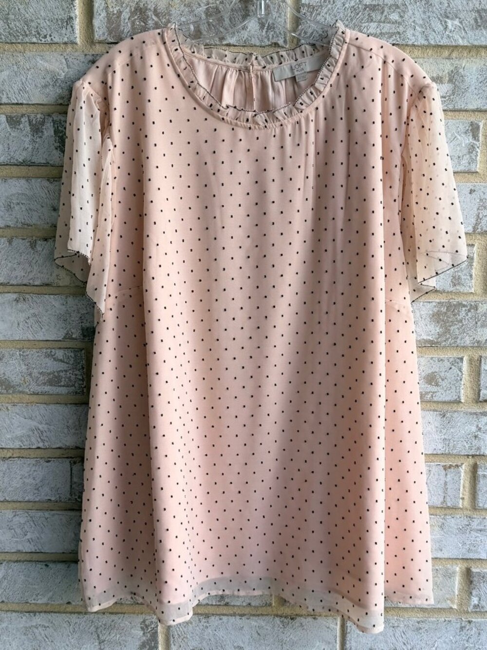 Loft Ruffled Short Sleeve Pale Pink Round Neck Blouse Women's Size XXL